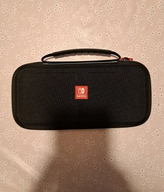 Funda Oficial Nintendo Switch Negra
