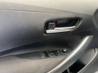 Toyota Corolla 1.8 125H ACTIVE TECH E-CVT
