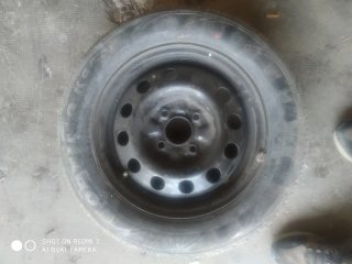 Rueda 4 tornillos 205/60/R15
