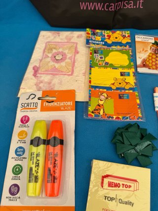 Kit scuola: borsa, quaderno, evidenziatori