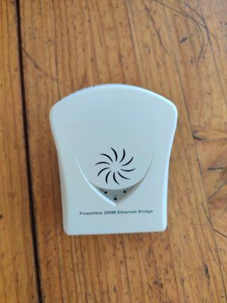 Bosslan Powerline 200M Ethernet Bridge