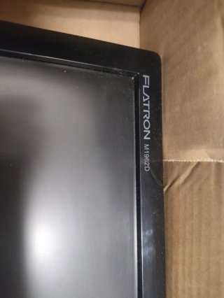 Televisión LG Flatron M1962D.