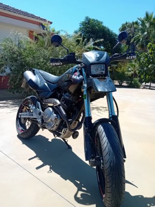 Honda FMX 650 Supermotard
