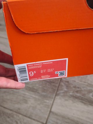 Nike Vomero Premium Talla 43