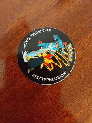 Tazos Pokémon Feraligatr 160 e Typhlosion 157