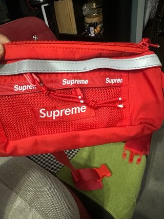 Riñonera Supreme Roja CORDURA Nueva