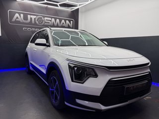 Kia Niro 1.6 GDi HEV 104kW (141CV) Concept