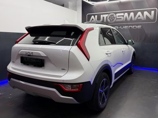 Kia Niro 1.6 GDi HEV 104kW (141CV) Concept