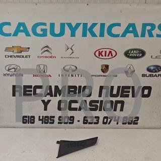 MOLDURA PUERTA TRASERA IZQUIERDA FORD FOCUS NUEVO