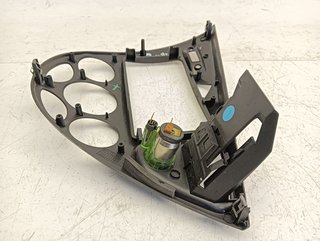 CONSOLA CENTRAL FORD FOCUS BERLINA (CAK) C9DA 98A