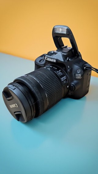 Canon EOS 100 Cámara Digital