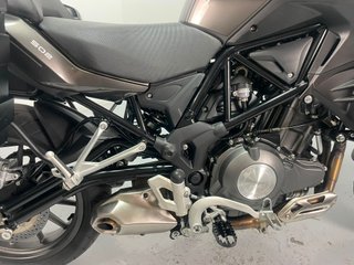 Benelli TRK 502 2019
