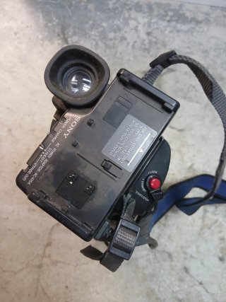 Videocamera Sony Handycam CCD-TR650E Hi8