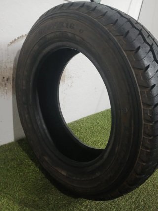 205 65 16C 107/105T DUNLOP SP LT30