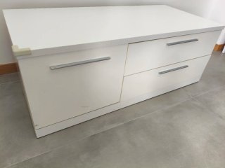 Muebles de salon negro y blanco