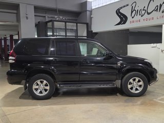 TOYOTA Land Cruiser 3.0 D4D VX