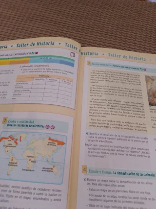 Libro de texto Historia y Geografía