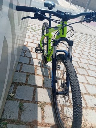 Bicicleta MTB Rockrider ST 520