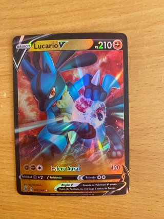 Carta Pokémon Lucario V