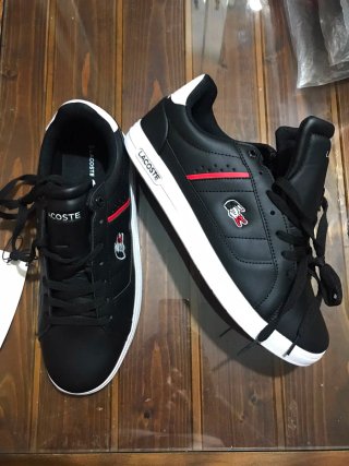 Carteras y zapatillas