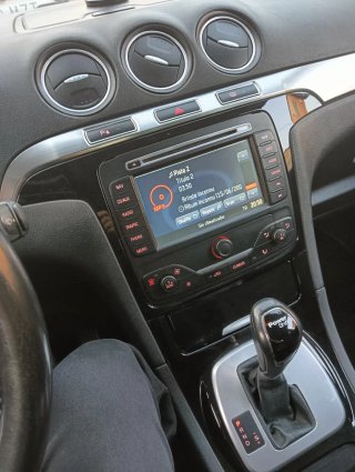 Ford Galaxy 2012