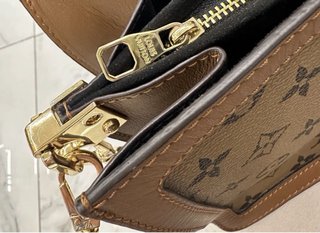 Bolso Louis Vuitton Marrón y Dorado