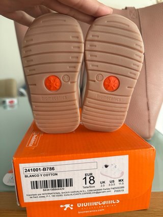 Deportivas Biomecanics bebé talla 18