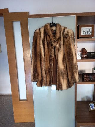 Chaquetón de pelo sintético