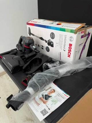 Aspirador Bosch Unlimited 7 Negro