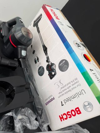 Aspirador Bosch Unlimited 7 Negro
