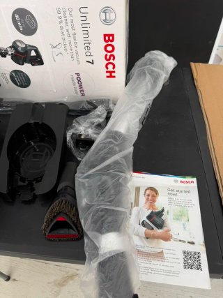 Aspirador Bosch Unlimited 7 Negro