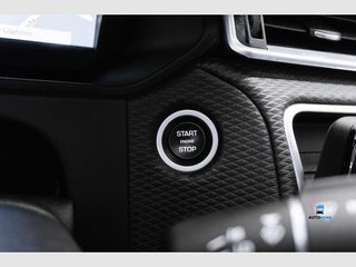 Land-Rover Range Rover Velar 2.0D D240 R-Dynamic 4WD Auto