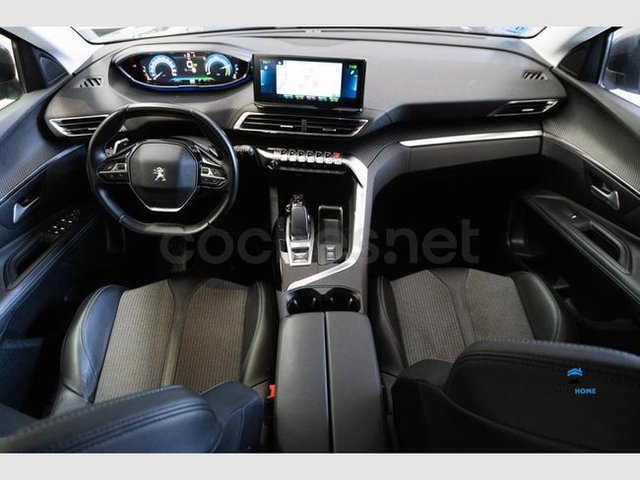 Peugeot 3008 Hybrid 225 e-EAT8 Allure