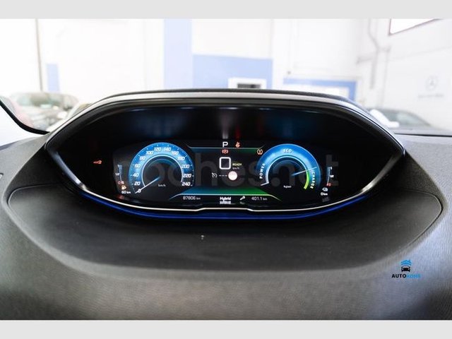 Peugeot 3008 Hybrid 225 e-EAT8 Allure
