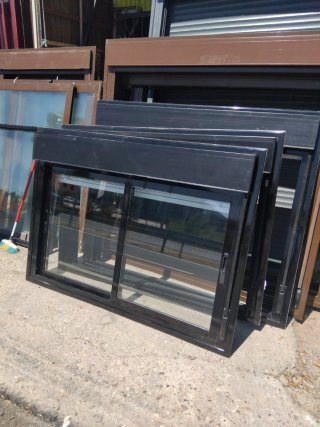 Ventanas de aluminio negras 1,49 x 1,06