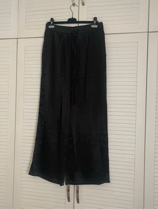 Conjunto raso negro talla 46