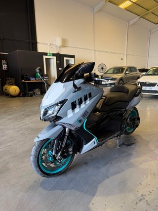 Yamaha Tmax 530 Maxi-Scooter