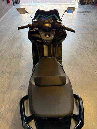 Yamaha Tmax 530 Maxi-Scooter