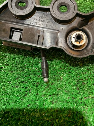 Cerradura capó BMW F36