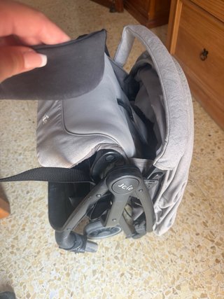 Silla de paseo Joie gris
