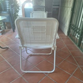 4 Sillas de Exterior Blancas Plegables