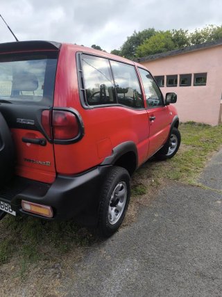 Nissan Terrano II 2000
