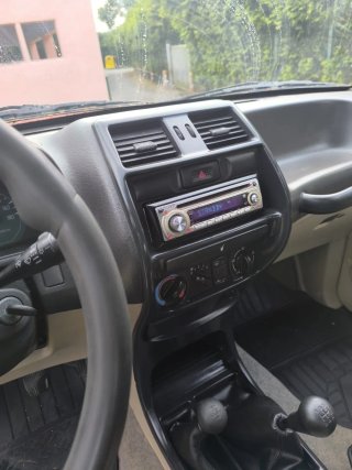 Nissan Terrano II 2000