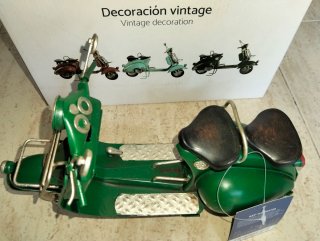 Moto Vespa Decoración Vintage