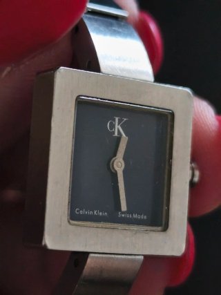 Reloj Calvin Klein Cuadrado Azul y Plateado