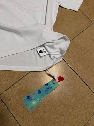 T-shirt Off-White bianca con stampa frecce