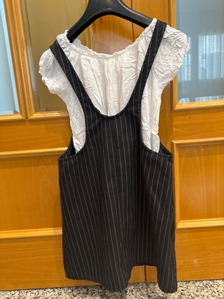Peto negro con rayas blancas Talla S