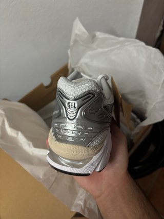 Asics Gel Kayano 14 Blanco Grafito Gris