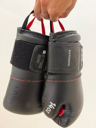 Guantes de boxeo Outshock 14oz