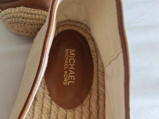 Alpargatas Michael Kors Beige y Marrón